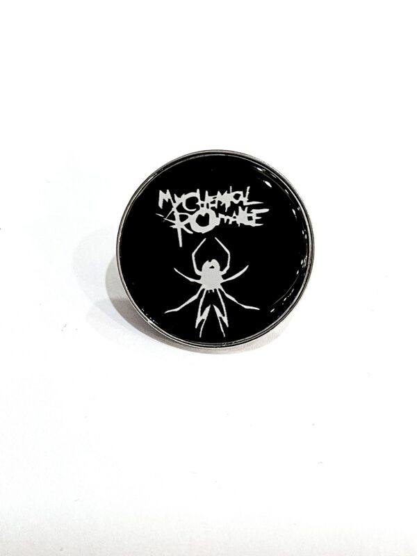 PIN MY CHEMICAL ROMANCE ARAÑA