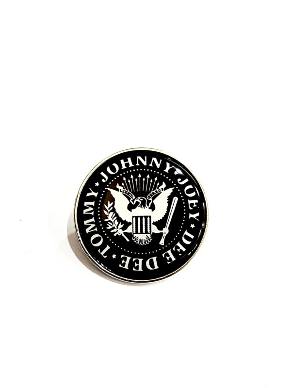 PIN RAMONES