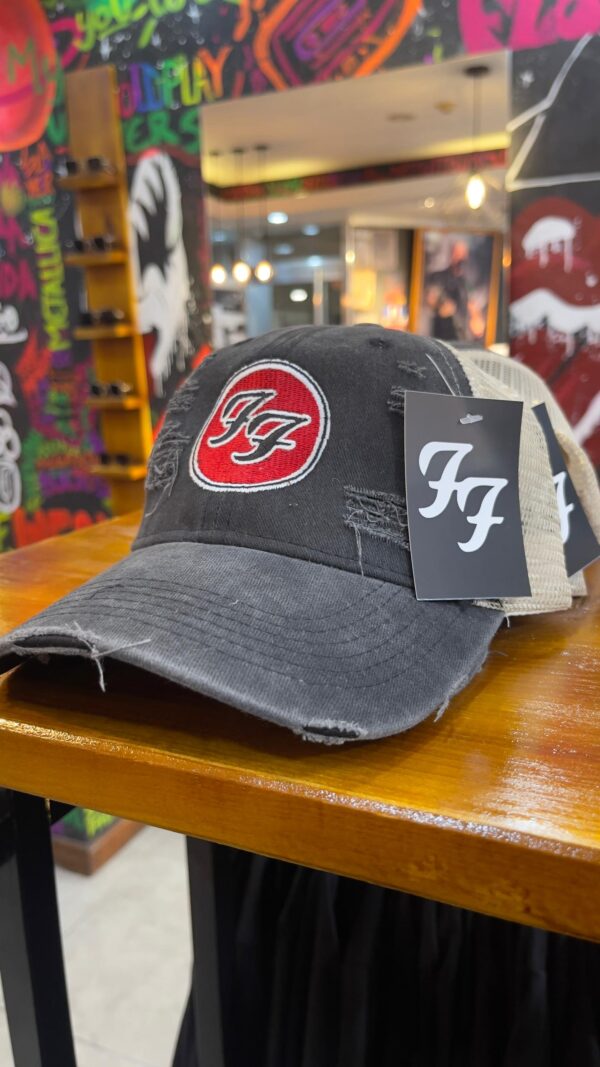 GORRA foo fighters